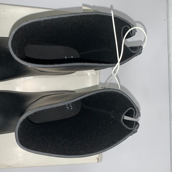 Women's Vicki Mid Calf Rain Boots - A New
Day- Color Black size  9 NWT NIB - Picture 6 of 11